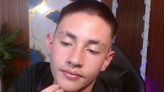Andres_Tay 라이브 XXX 채팅