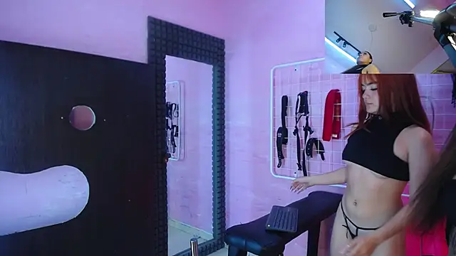 Show de Aiiko_Domme na webcam