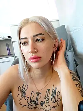 Gina-Lumara – Live XXX-chat