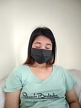 CloudyMist Live XXX-chat