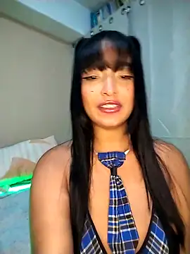 SaharQamar's Live XXX Chat