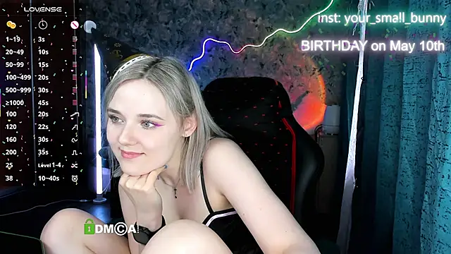 Chat XXX Live Your_small_bunny