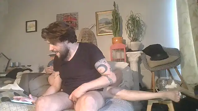 Titilouonlyf69's Webcam Show