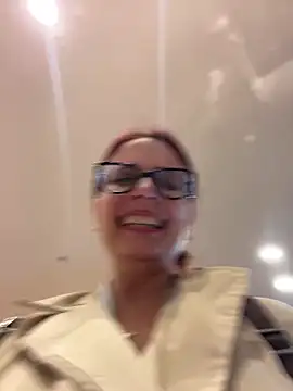NataKitten Chat XXX in diretta