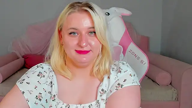 XXX chat uživo modela LioraArdyn