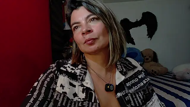 charlotedoll Chat XXX in diretta