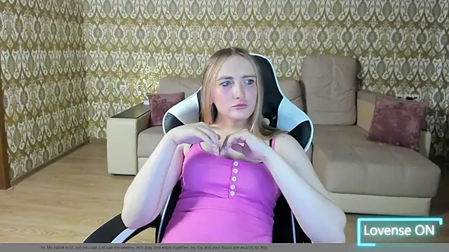 Chatroom XXX en direct de Vi_Luxy