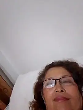 Chat +18 de Cessi50 ao vivo