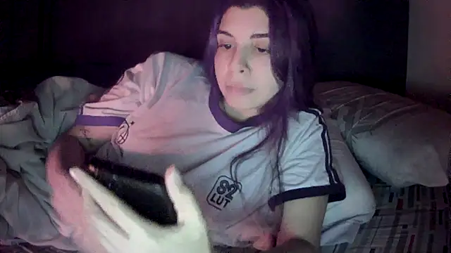 Онлайн чат XXX violetazein7