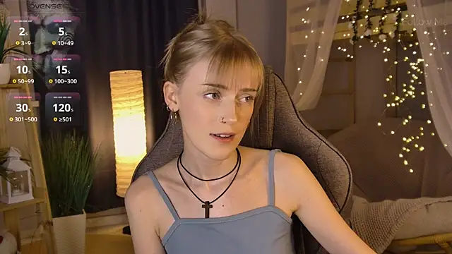 KiraMontoya Adlı Modelin Canlı XXX Sohbeti