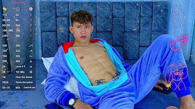 Chat XXX ao vivo de NicolasTorrez
