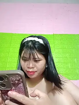 Xuka_lyss' Webcam Show
