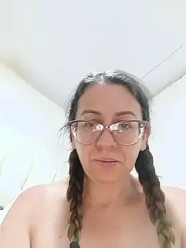 Czat XXX na żywo – miss_hanna07