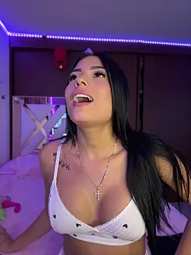 adda_mancini's Webcam Show