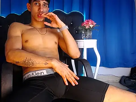 Kael_Dominusn Live XXX chat