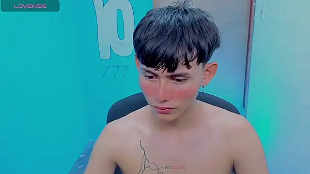 tanjiro_cute Adlı Modelin Canlı XXX Sohbeti