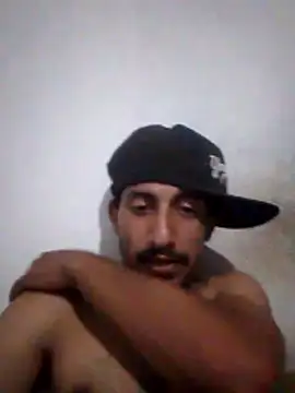 Chat +18 de Tu_ChicoMalo22CM ao vivo