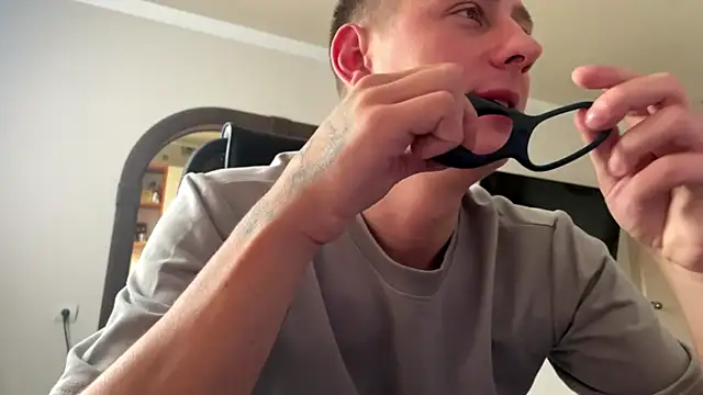 Keksik_ Live XXX-Chat