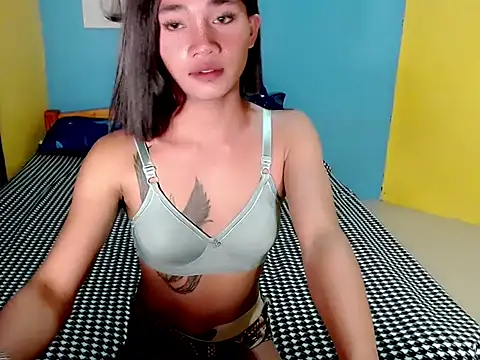 Show Webcam de Petite_HugeCock