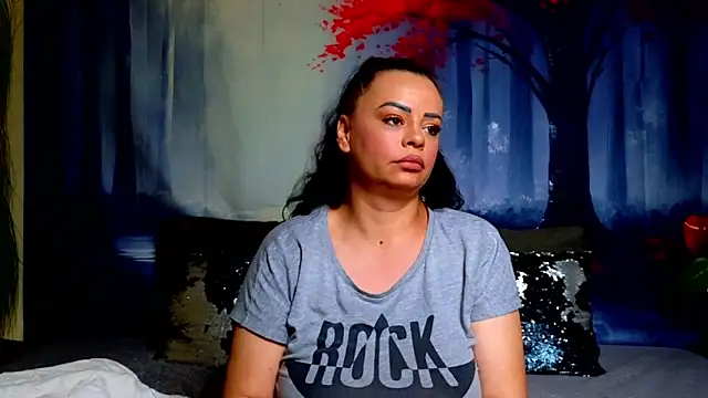ElizabethEvenn Live XXX chat