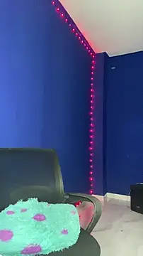 NikitaDragunXXX's Webcam Show
