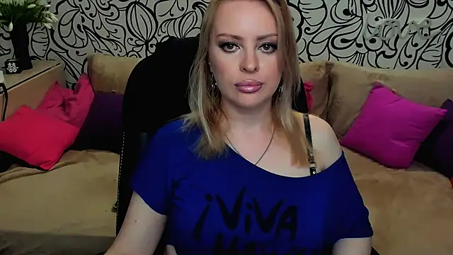 Hotdreamhere's Live XXX Chat