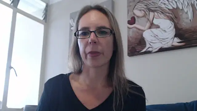 blondiesin50's Live XXX Chat