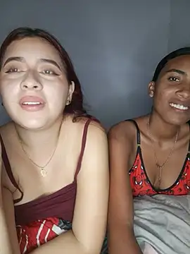 Chat XXX en directo de Chloe_Sky_love