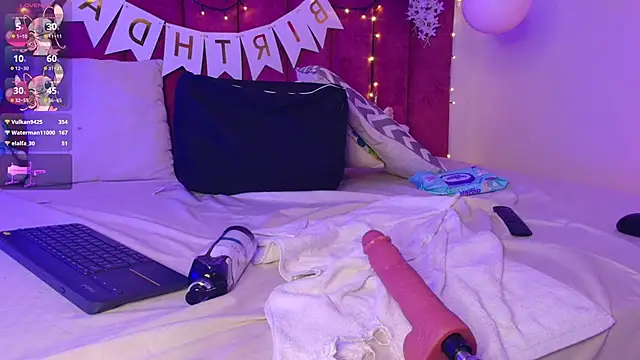 RominaaReyes' Live XXX Chat