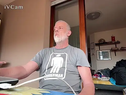 PierPesaroX Show in webcam