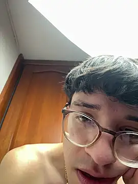 ArthurDavies- Pertunjukan Webcam