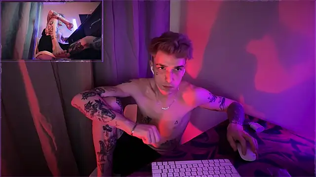 Онлайн чат XXX davesinner