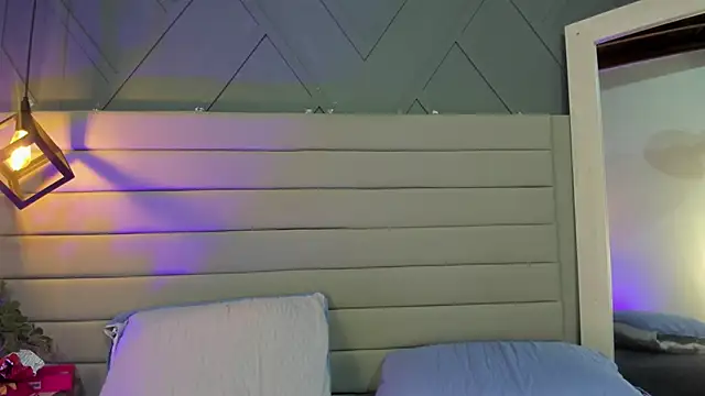 Maya_curvy Webcamshow