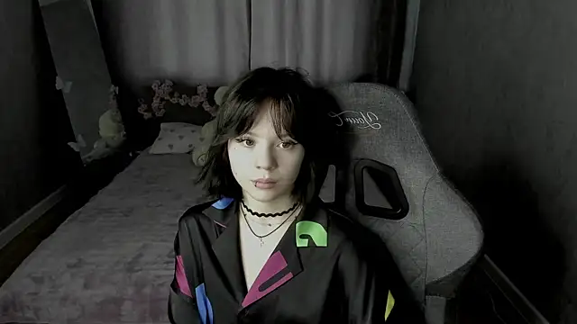 Loly_Cuttie Webcam show