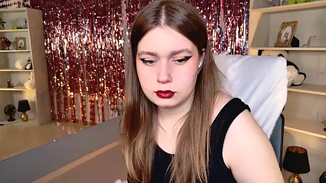 FioraMarmoris' Live XXX Chat