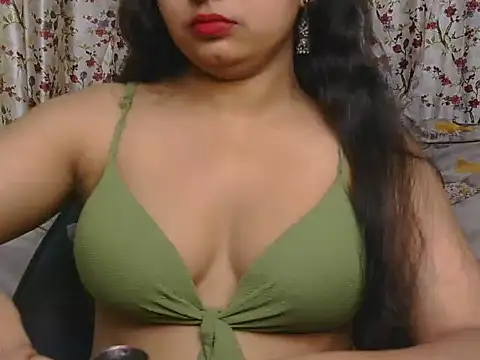 XXX chat uživo modela Avni-kumarii