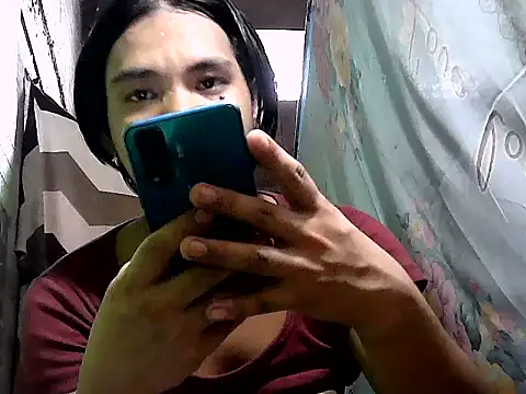 bj_l0ve webkamerás műsora