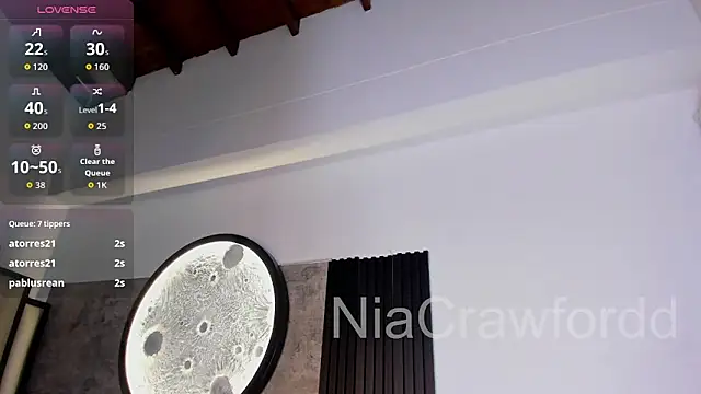 NiaCrawfordd's Live XXX Chat