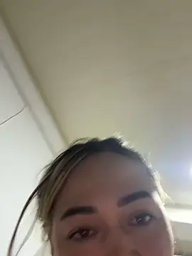 Danielavegax 即時 XXX 聊天