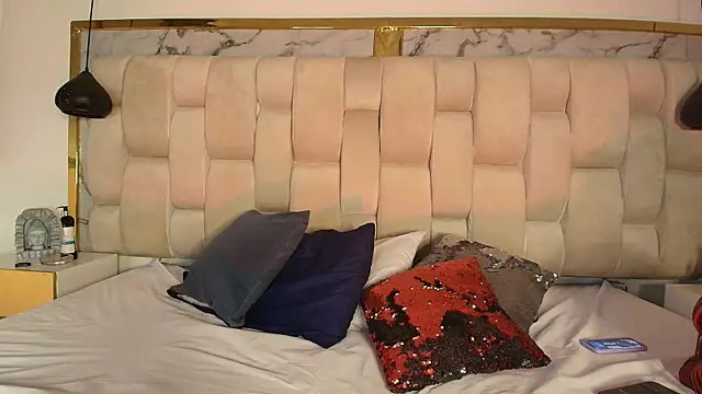 MeganEvanss__ লাইভ XXX চ্যাট