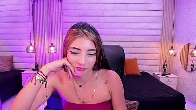 VictoriaaBlair's Live XXX Chat