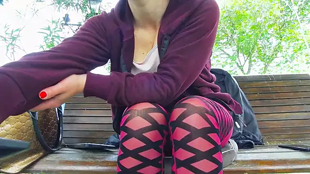 PublicBigLabia's Live XXX Chat
