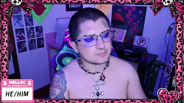 masterkevinftm: διαδικτυακό σόου στην κάμερα