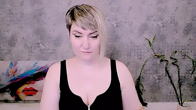 Chat XXX en directo de Djullia