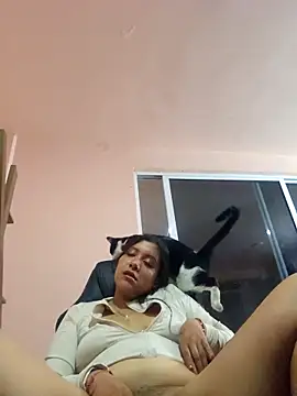 -TheCatCrazy- Live XXX-chat