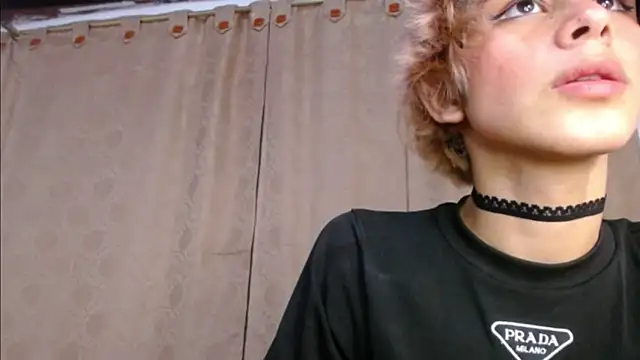 DaraSweet20 Live XXX Chat