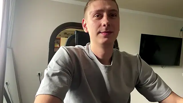Show modela Keksik_ na web-kameri
