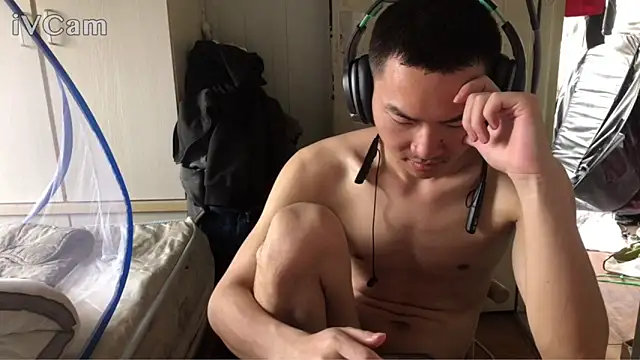 Онлайн чат XXX dyjdddttj