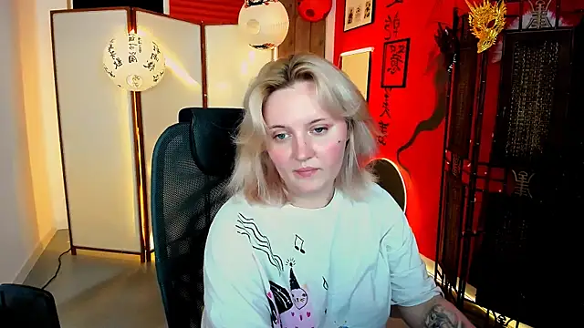 KathyBriggs Chat XXX live