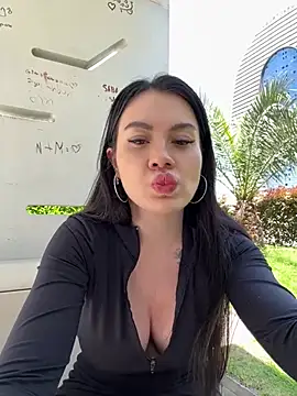 Chat +18 de Wet__Bunny ao vivo